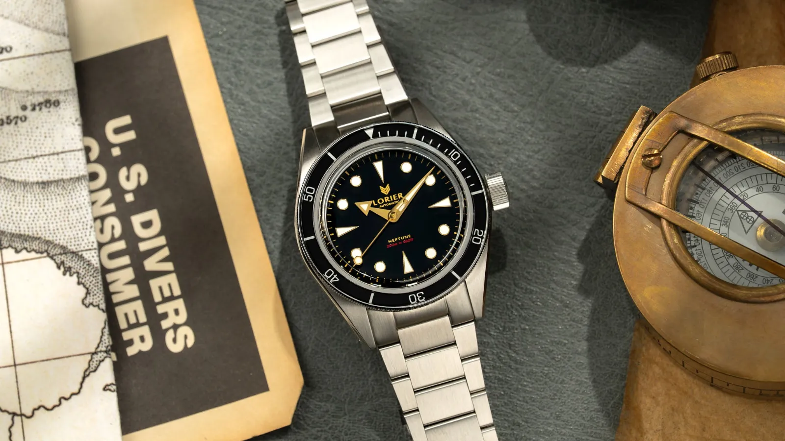 Lorier Neptune vintage-inspired dive watch