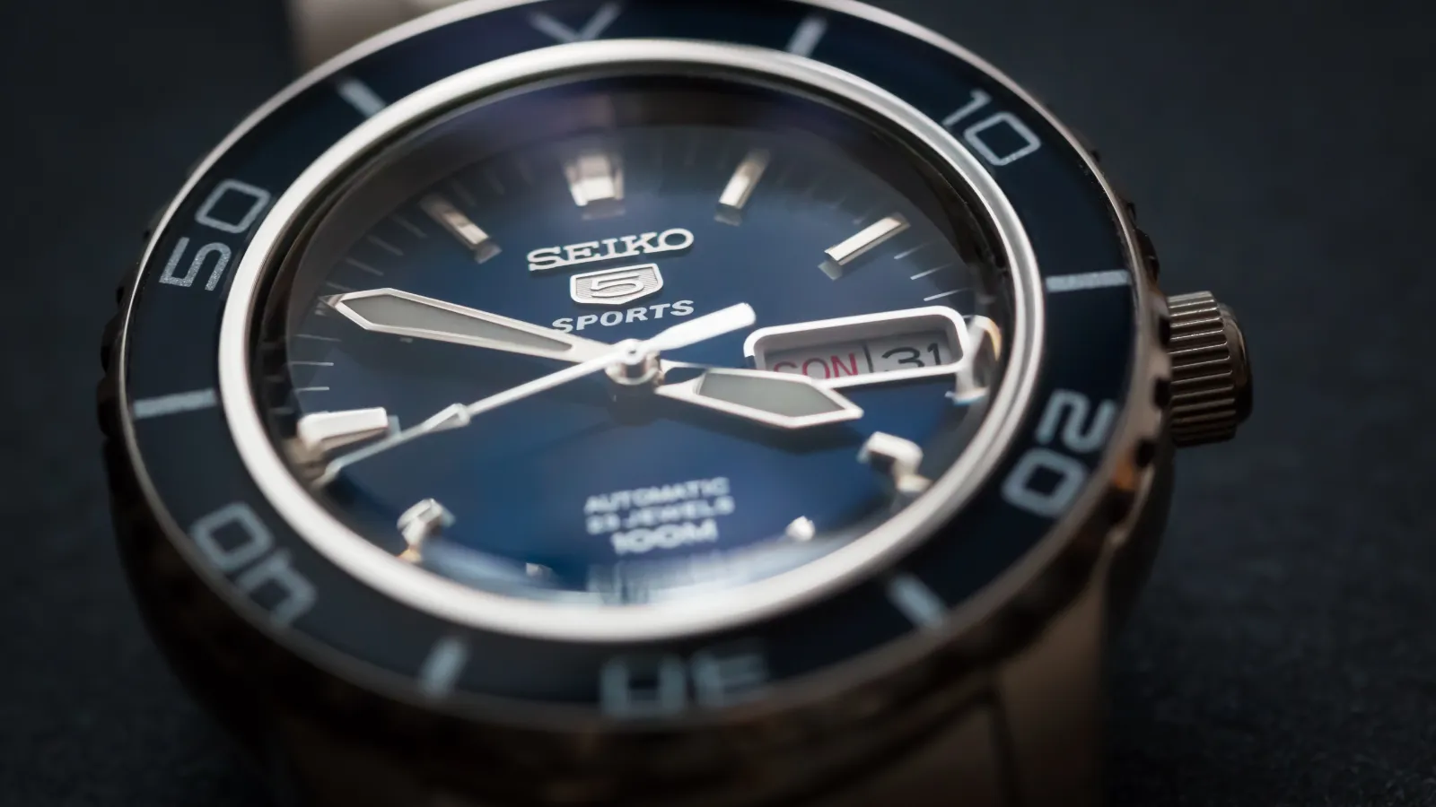 Seiko 5 Sports SNZH53K1 automatic dive-style watch